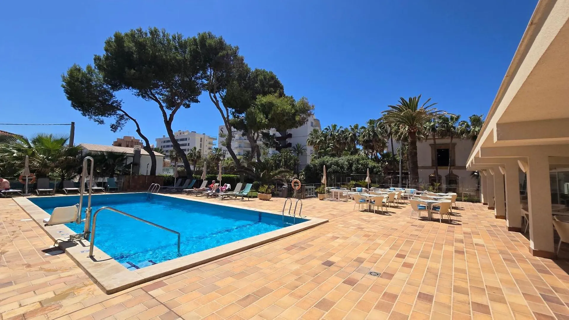 Leman Hotel Y Apartamentos Playa de Palma  Spain